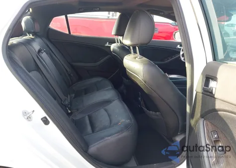 2013 Kia Optima Sx z USA, uszkodzony, nr VIN 5XXGR4A67DG100549